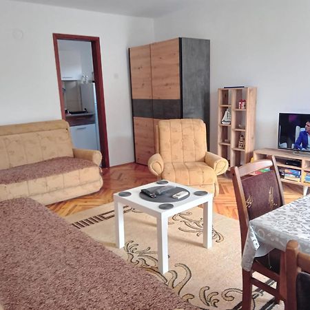 Apartman Nedeljkovic Apartman Vrnjačka Banja Kültér fotó